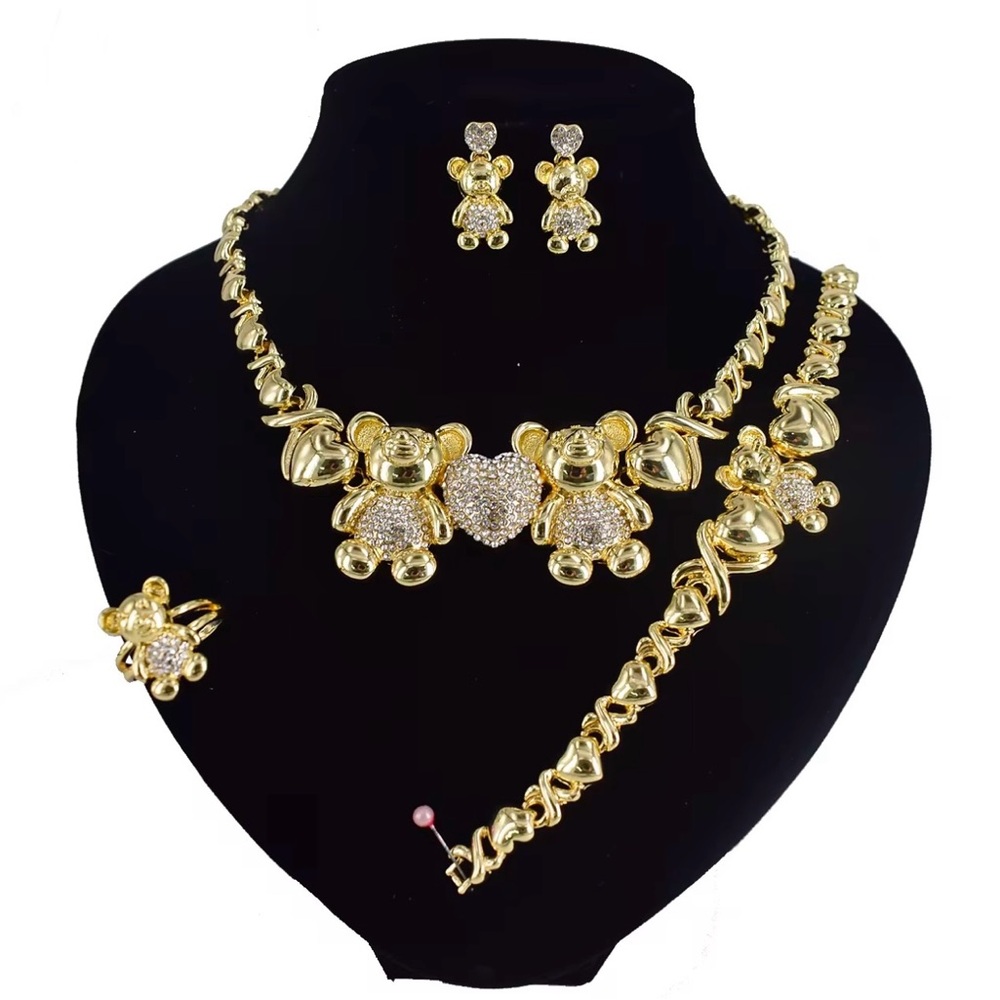Women’s 18k Gold Plated Teddy Bear XOXO Jewelry Set